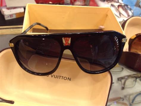 louis vuitton sunglasses replica pakistan|louis vuitton false product id.